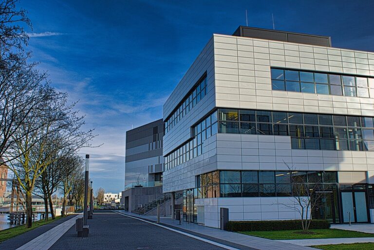 Universitas Ciputra: Menjadi Pusat Pendidikan Unggulan di Indonesia