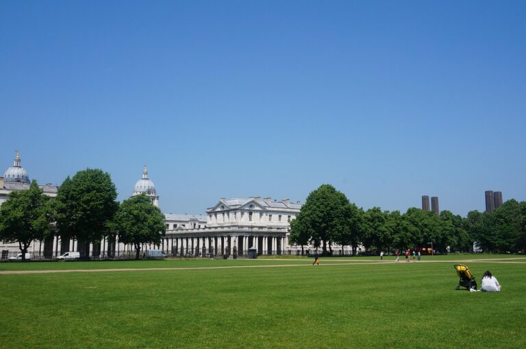 Hubungan Kerja Sama Universitas Diponegoro dengan Industri dan Pemerintah